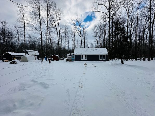 3037 Philadelphia Rd, Springboro, PA 16435
