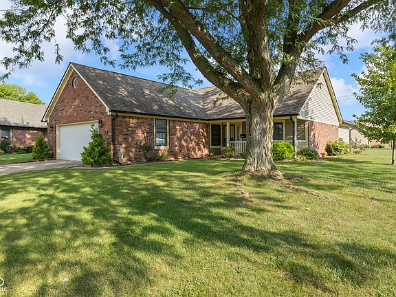 3rd image of 10976 Mount Vernon Trl N