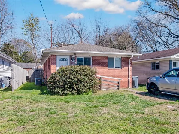 624 Pennsylvania Ave, Hampton, VA 23661