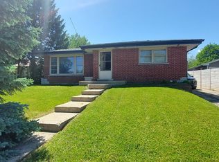 704 S Neltnor Blvd, West Chicago, IL 60185