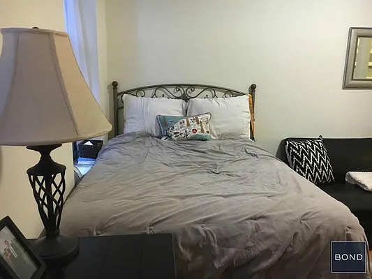 Rented by Bond New York | media 24