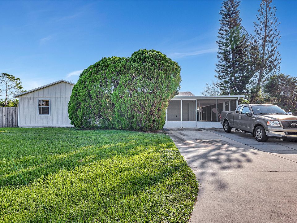 1st image of 4665 SW Savona Boulevard