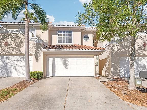 3rd image of 300 Valencia Cir