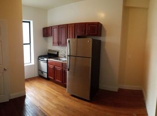 176 Rockaway Ave APT 1R, Brooklyn, NY