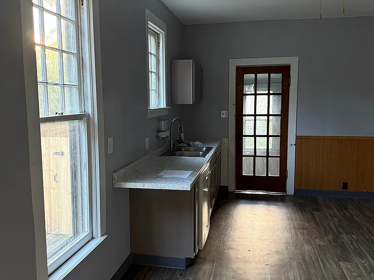 611 N Sheridan St #1 — Photo 6