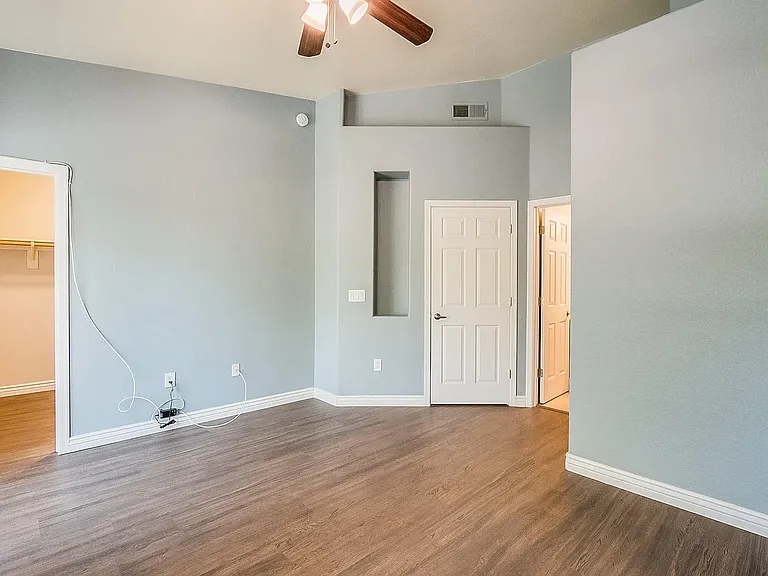 1702 E Bell Rd #180 — Photo 2