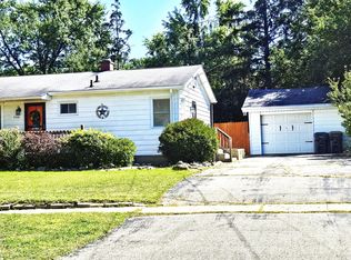 5341 Plateau St, Portage, MI 49002