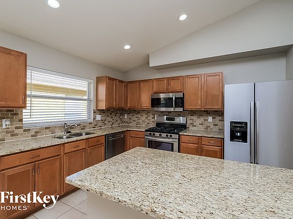 5th image of 15435 Osprey Glen Dr