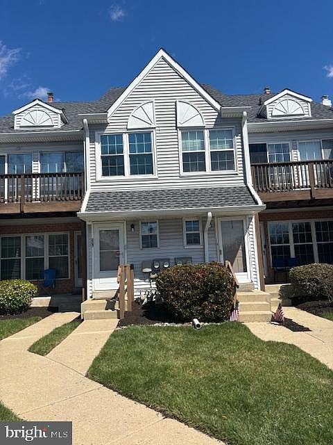 1st image of 805 Northridge Dr #108B