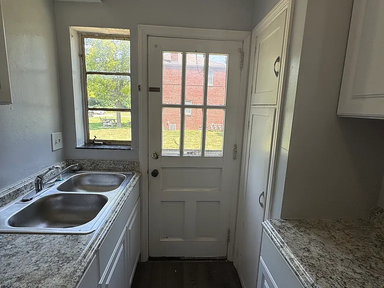 1562 Tremont Rd #1556 — Photo 6
