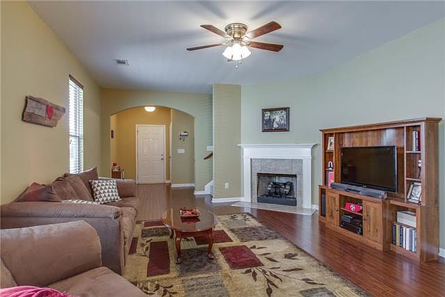 2nd image of 1504 Bending River Dr