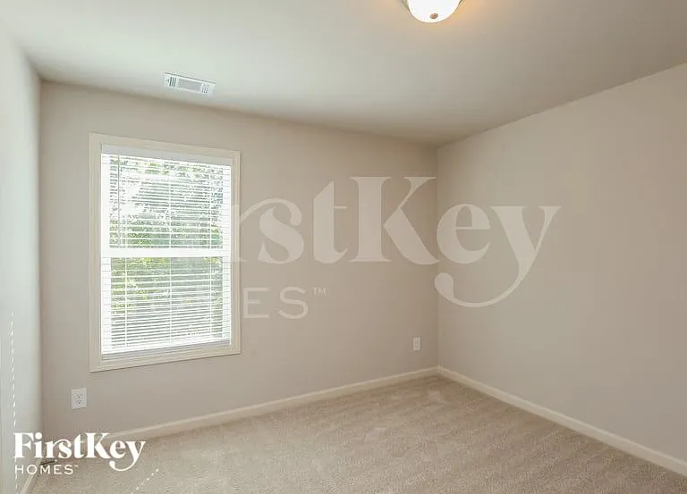 4009 Windsor Trl — Photo 12