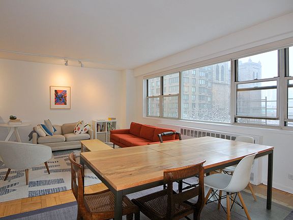 3rd image of 345 W 58th St APT 8M