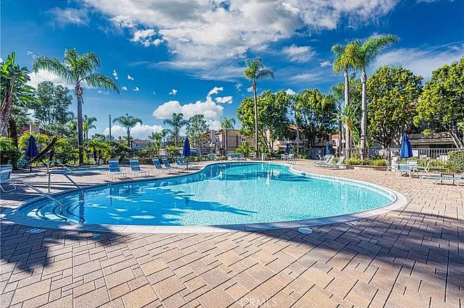 Community pool