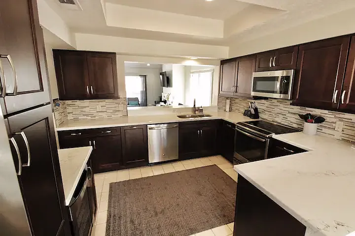 174 Firestone Dr — Photo 2