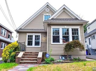 (Undisclosed Address), Ridgefield, NJ 07657
