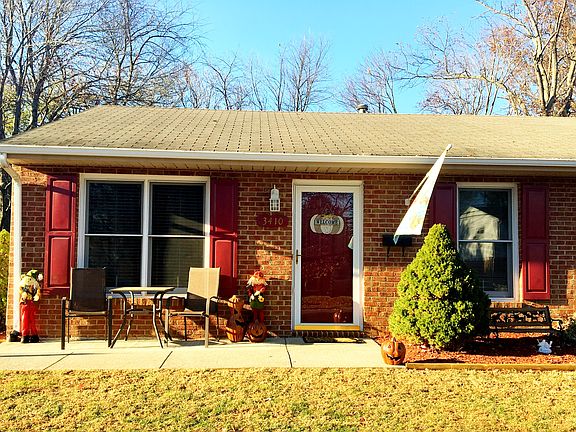 3rd image of 3410 Oaklawn Ave NW