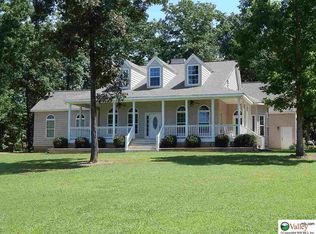 2050 Georgia Mountain Rd, Guntersville, AL 35976