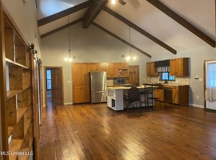 412 Pine Ridge Rd, Florence, MS 39073