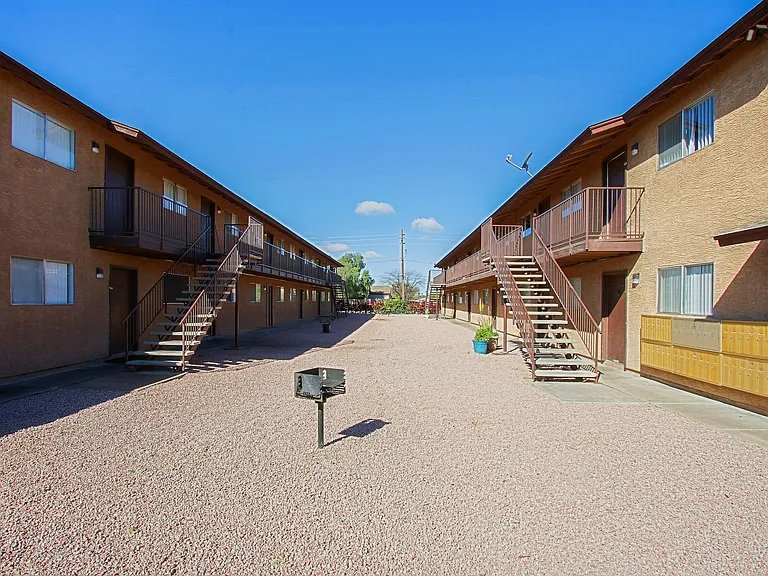 Aire Libre Apartments — Photo 10