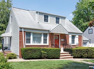 293 Ramapo Ave, Maywood, NJ 07607