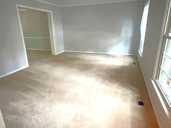 2nd image of 7421 Silver Pine Dr