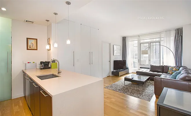 Sold by Engel & Völkers New York Real Estate | media 1