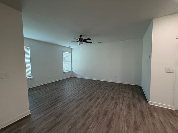 4th image of 1023 Trichur Rd