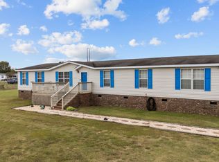 6215 Coachlight Rd, Elm City, NC 27822