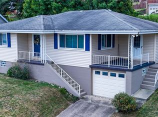 1427 Rostraver St, Monessen, PA 15062