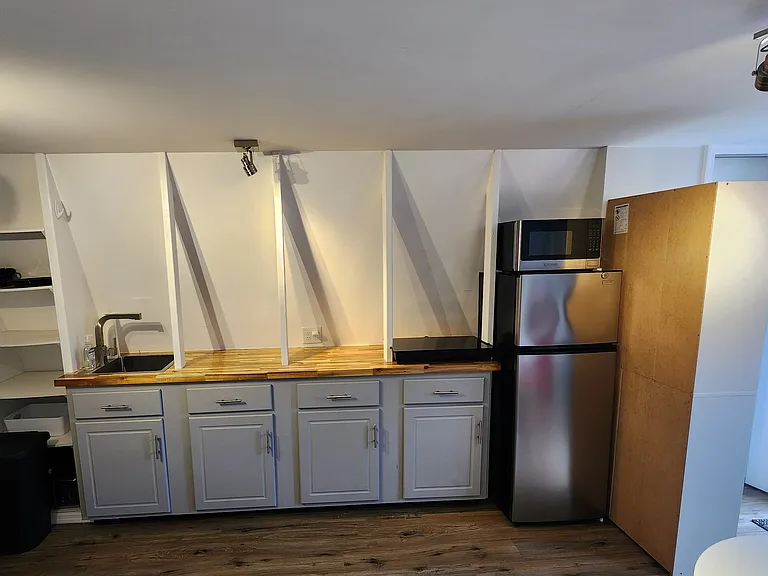 Kitchen area