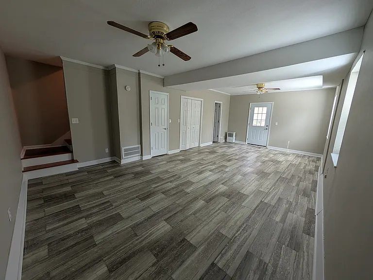 914 Murrell Rd #B — Photo 12