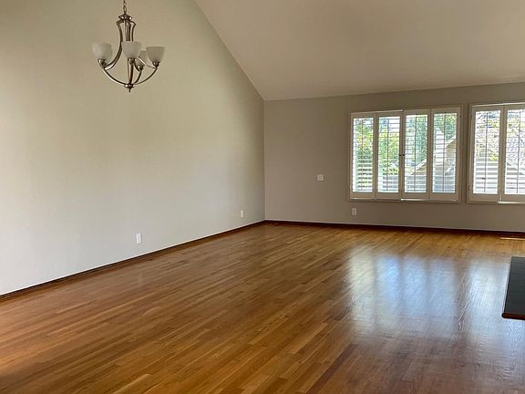 5th image of 701 Glen Eagle Ct