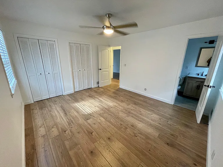7802 Brownwood Dr — Photo 18