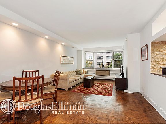 5th image of 79 W 12th St APT 3F