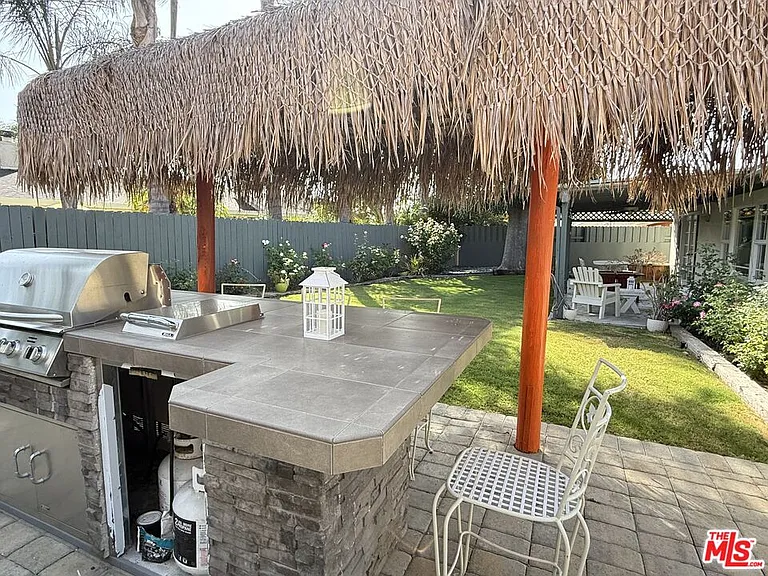30556 Rainbow View Dr — Photo 6