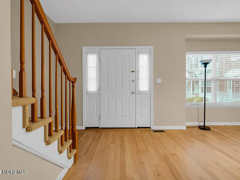 87 Richmond Ct S #93 — Photo 3