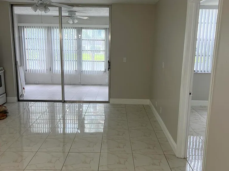 24 Abbey Ln #204 — Photo 11