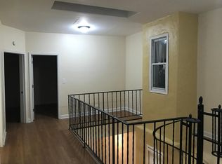 3851 W Cermak Rd, Chicago, IL 60623