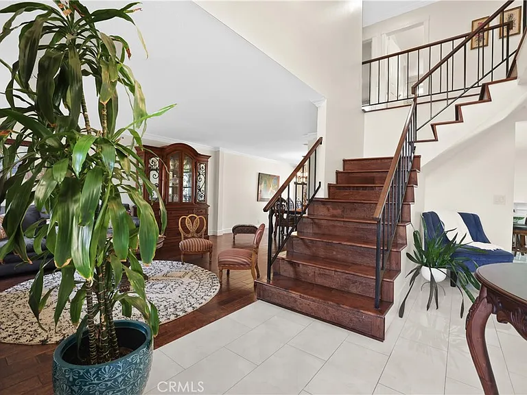 25235 Cinnamon Rd — Photo 4
