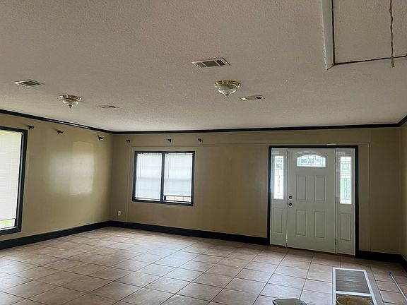 2nd image of 4101 Martha Pl