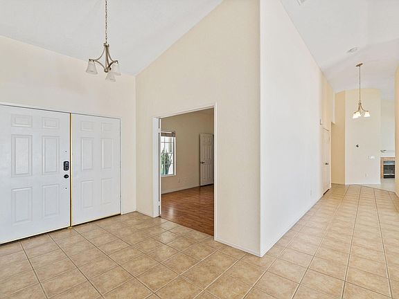 2nd image of 44300 Camino Azul