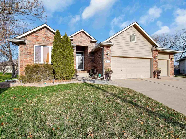 3122 N Wild Rose Ct, Wichita, KS 67205