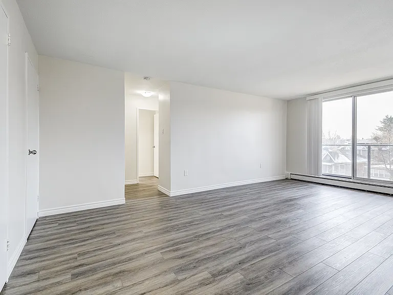 291 Brant Ave — Photo 17