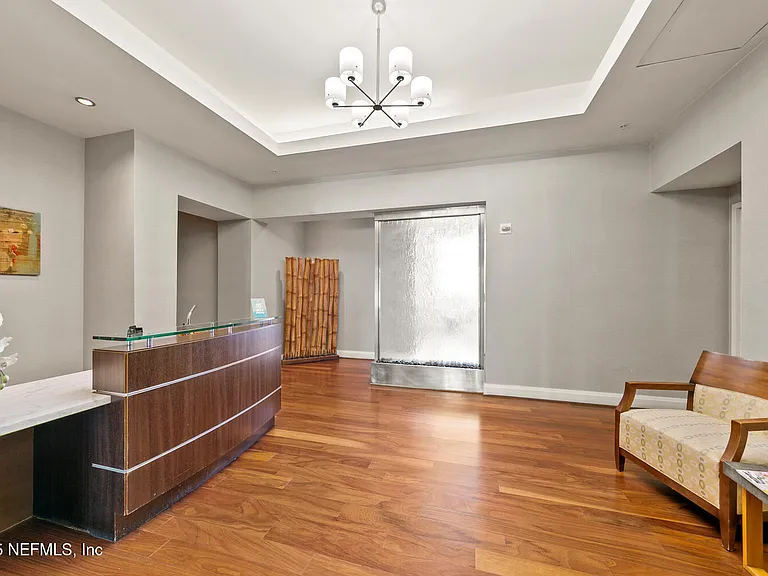 1431 Riverplace Blvd #2302 — Photo 38