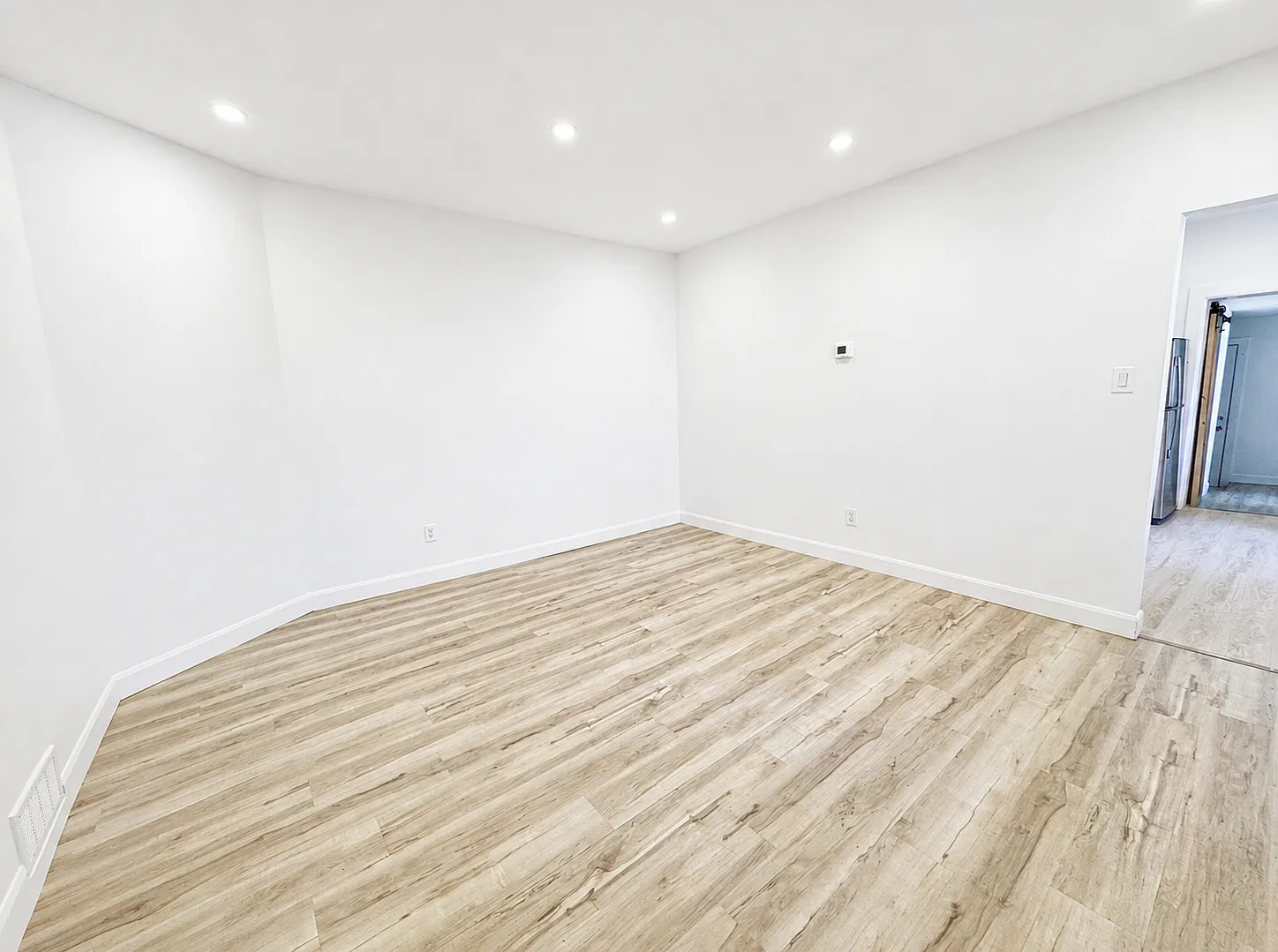 24A Cayuga St — Photo 3