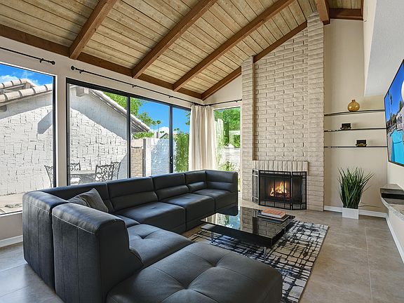 2nd image of 2263 E Miramonte Cir #A
