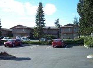 65 SW 3rd Ave, Oak Harbor, WA 98277