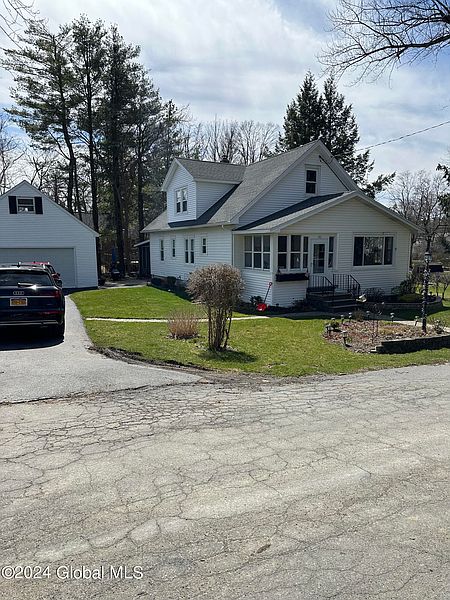 2nd image of 112 Florida Avenue