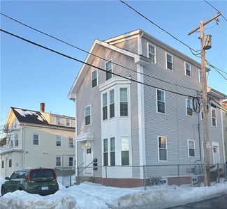25 Candace St, Providence, RI, 02908